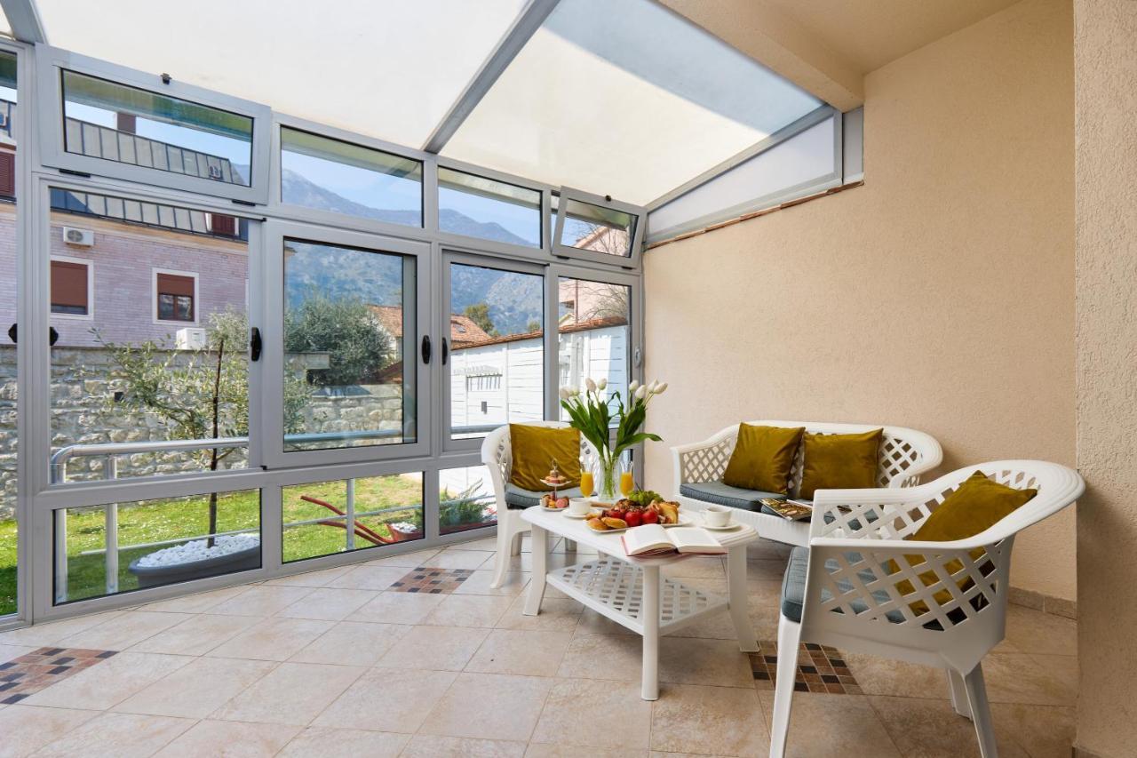 Ana'S Place Near The Sea Kotor Luaran gambar