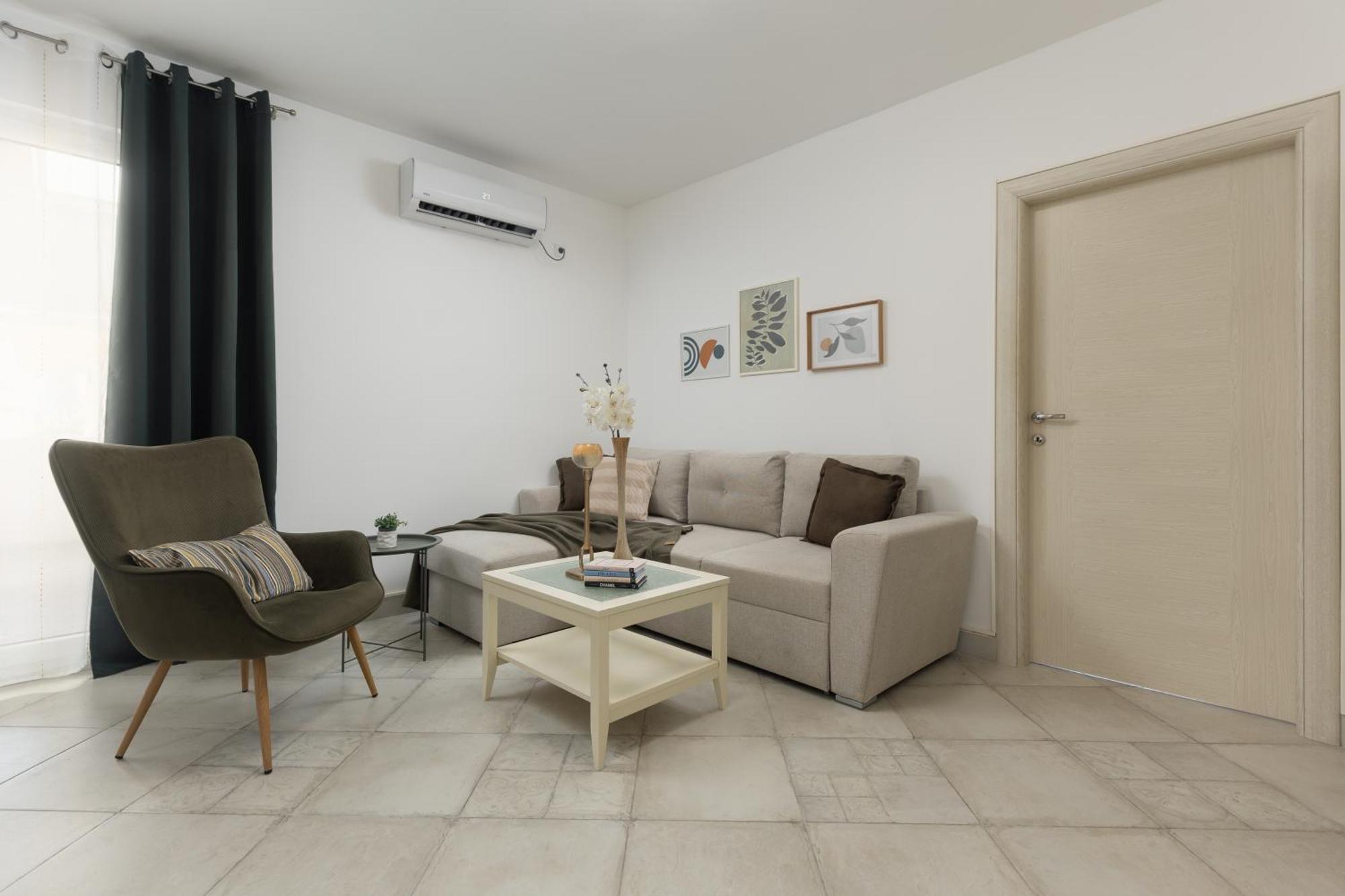 Ana'S Place Near The Sea Kotor Luaran gambar