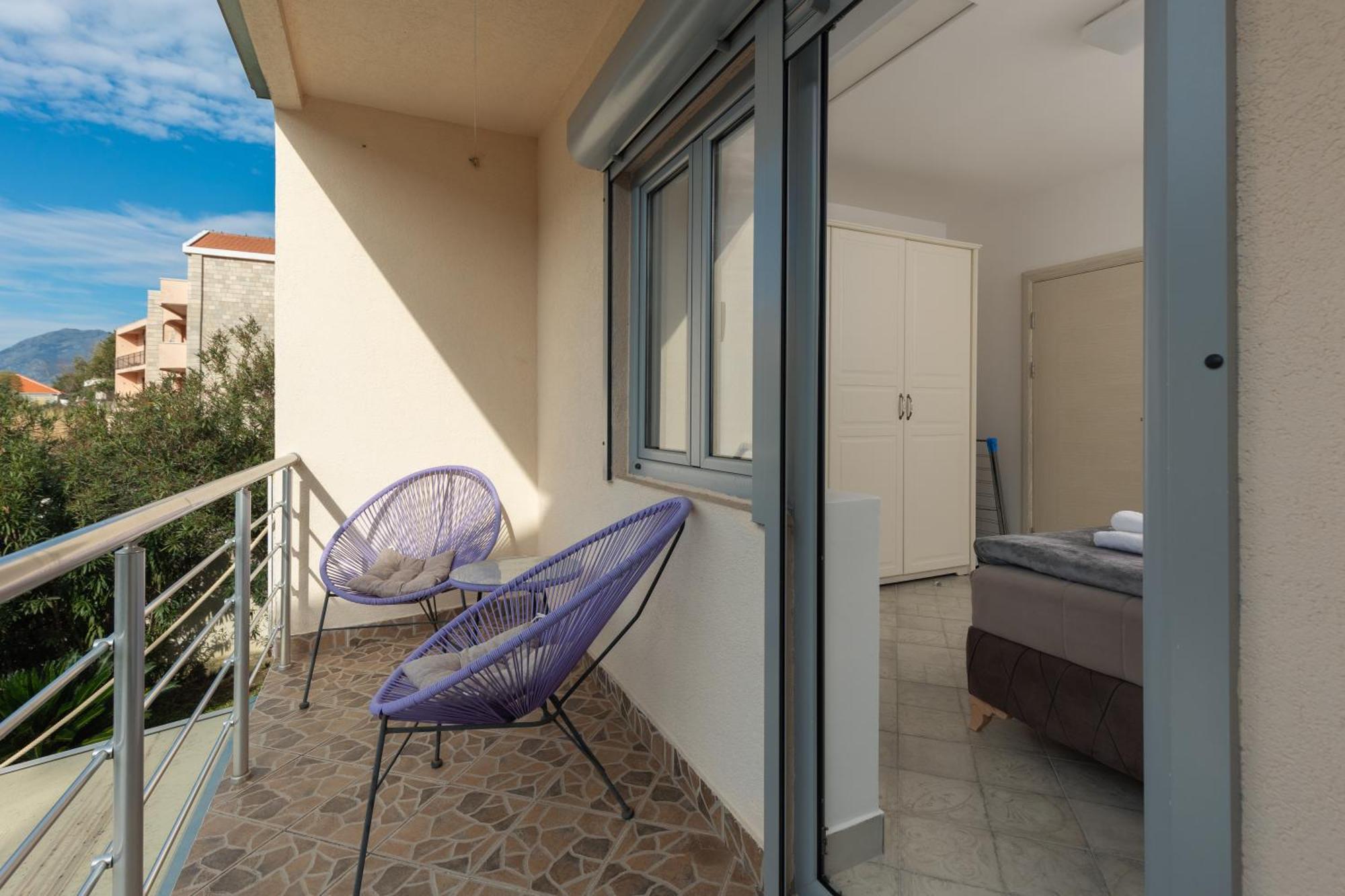 Ana'S Place Near The Sea Kotor Luaran gambar